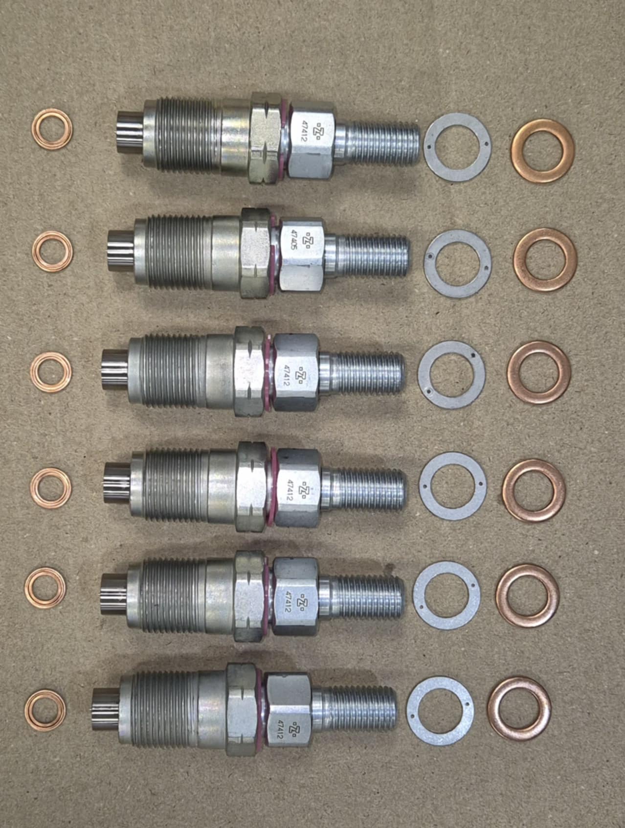 Mechanical Injectors to Suit Nissan Patrol TD42 4.2L 105078-0050 With Washers X6