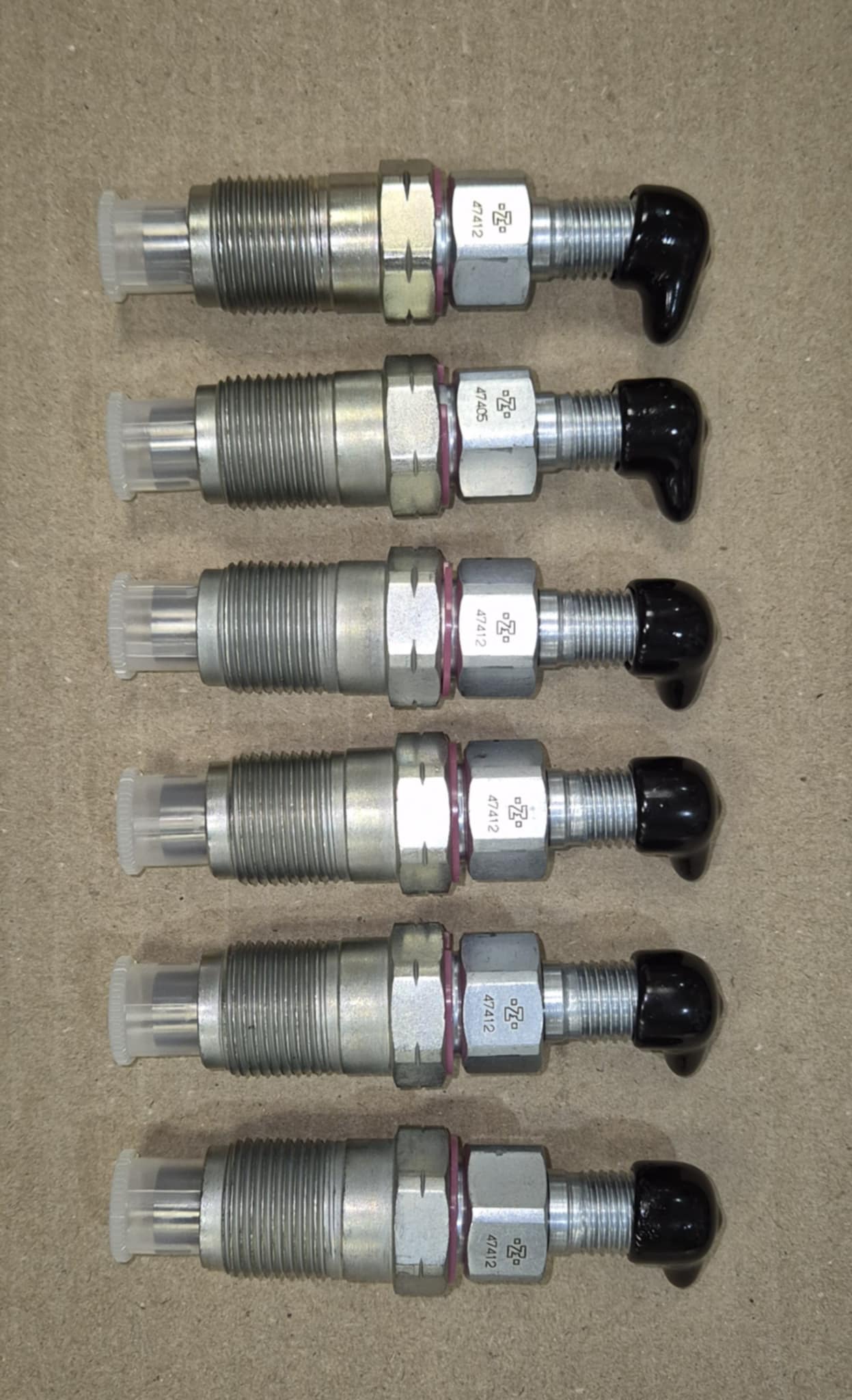 Mechanical Injectors to Suit Nissan Patrol TD42 4.2L 105078-0050 With Washers X6