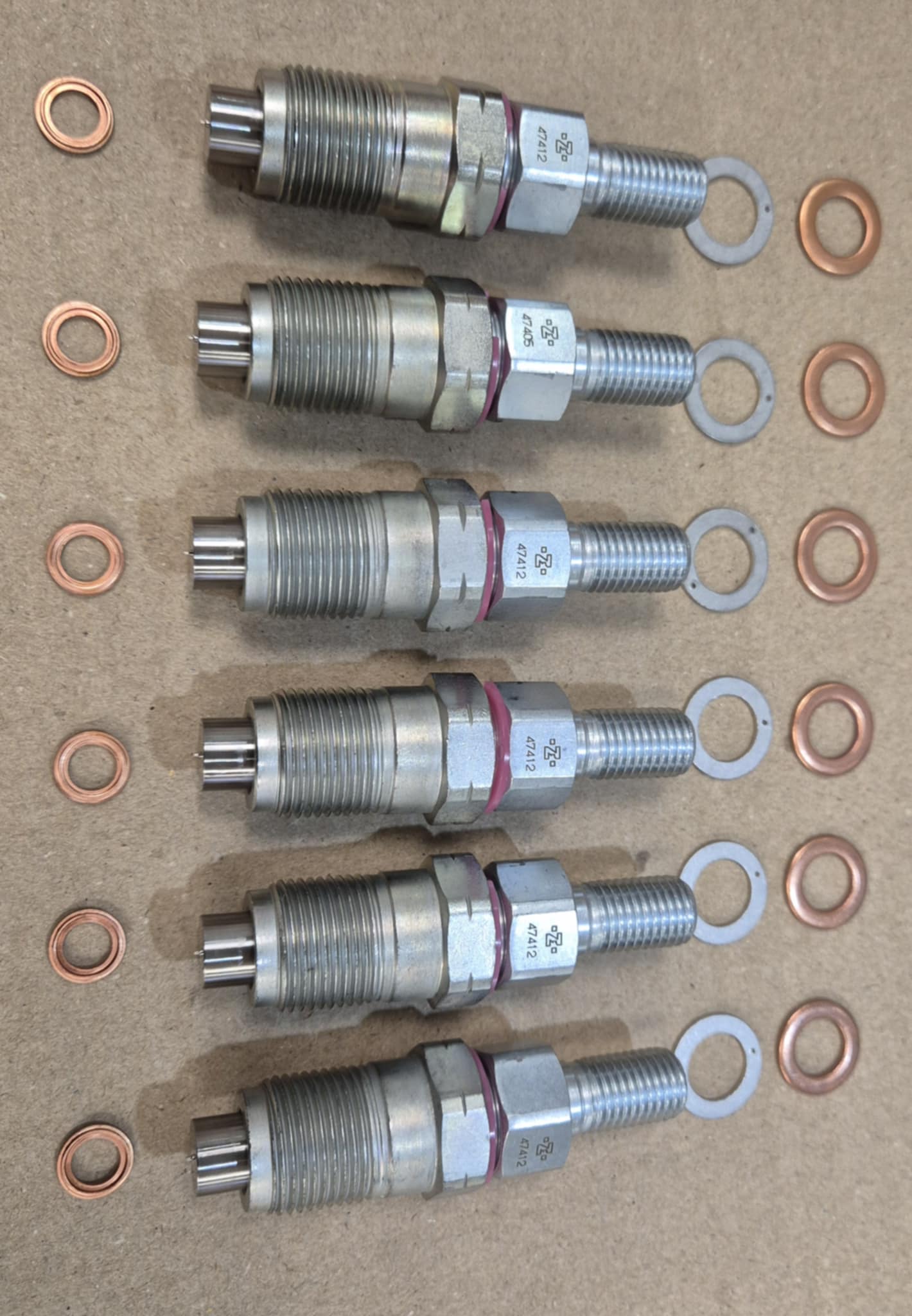 Mechanical Injectors to Suit Nissan Patrol TD42 4.2L 105078-0050 With Washers X6