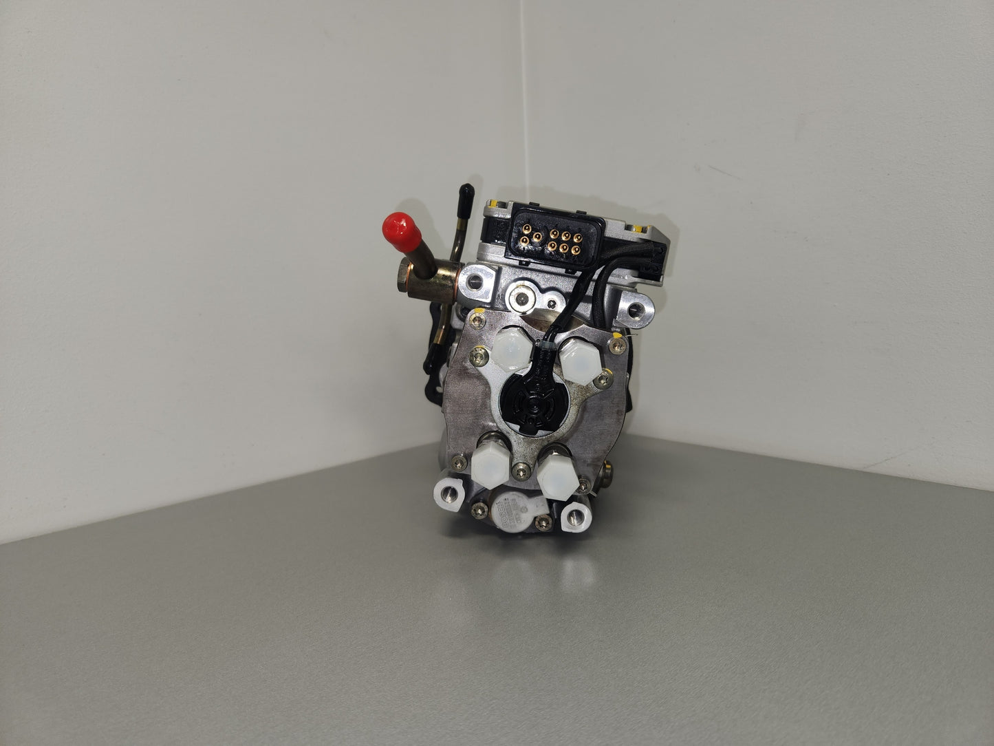 Zexel Fuel Pump To Suit Holden Rodeo / Isuzu D-Max VP44 109341-1010